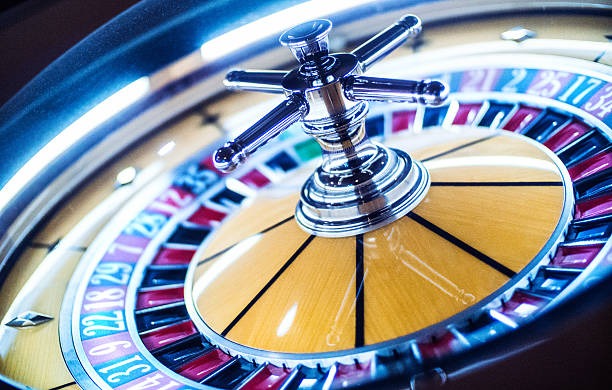 Aviator slot game interface on lembagatoto platform